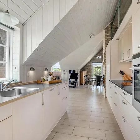 Cozy Home In Ringkobing With Sauna Ringkøbing