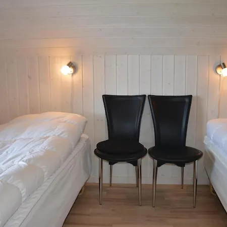 Cozy Home In Ringkobing With Sauna Сasa de vacaciones